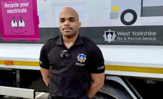 WYFRS firefigher, Eltonio